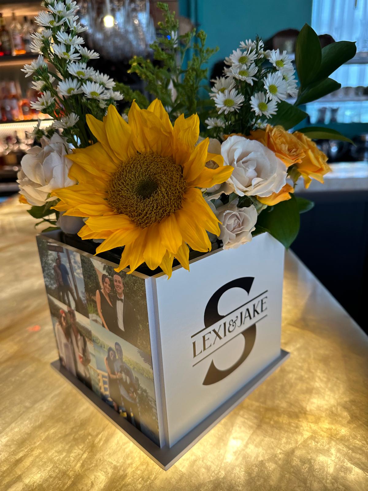 CENTERPIECE BOX